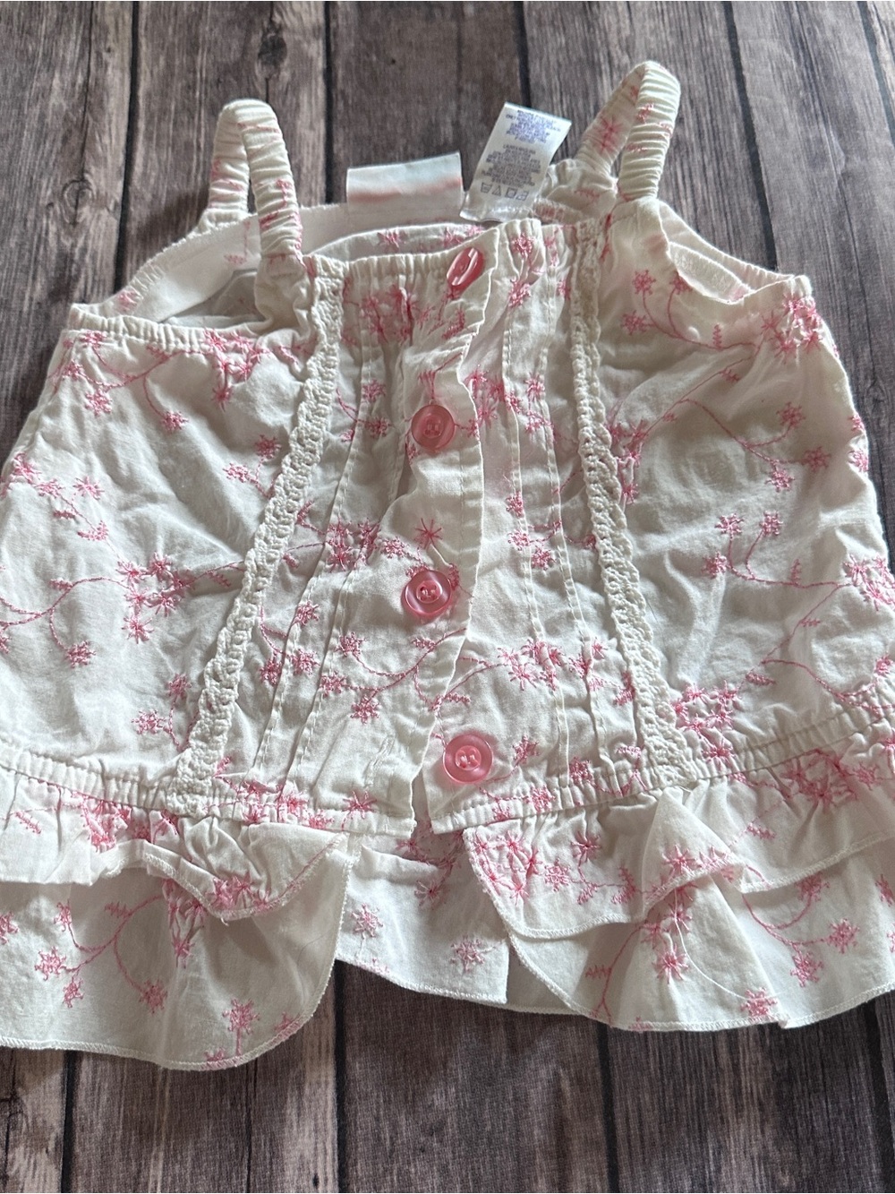 BT kids floral embroidered tank vguc 2t